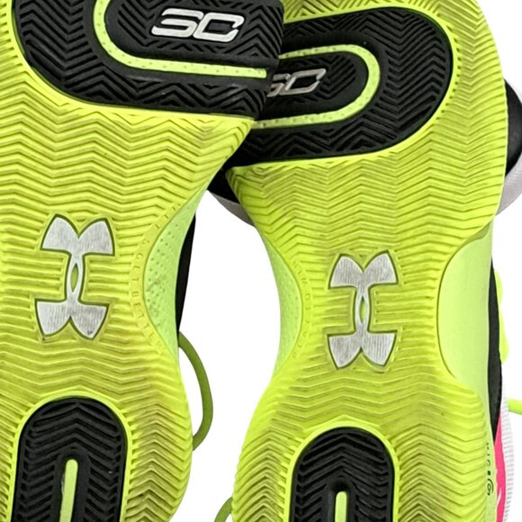 Under Armour Boys Steph Curry SC   Neon Basketball Sneakers Shoes - Size 3.5Y - Picture 10 of 11
